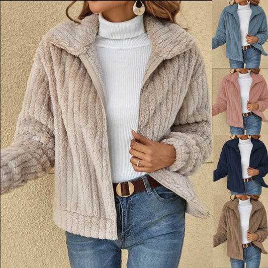 Veste courte à revers polaire pour femme